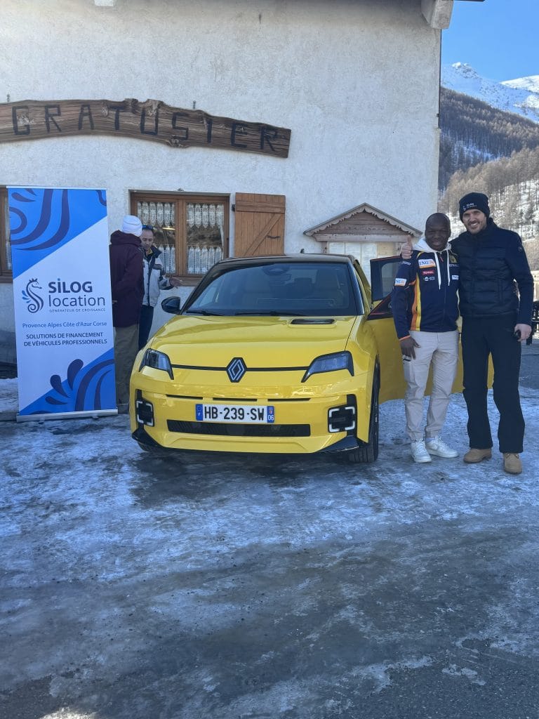 location longue durée voiture professionnelle renault