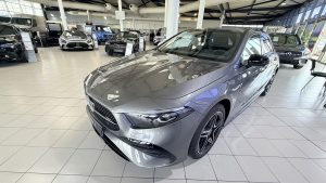 MERCEDES A 250 EQHYBRID AMG LINE